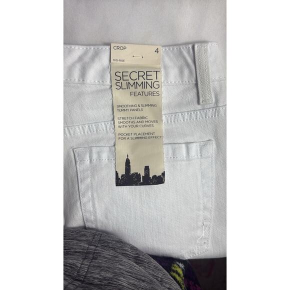 NWT Jones New York SoHo Crop Mid-rise Size 4 - Picture 3 of 7